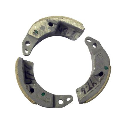 Picture of Clutch Shoes for 2004 Honda SCV 100 -4 Lead