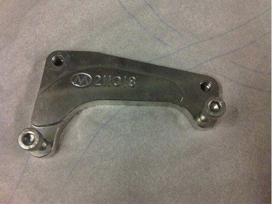 Picture of BRACKET 320 ADAPTER RACING MOTO-MASTER 211018 HONDA