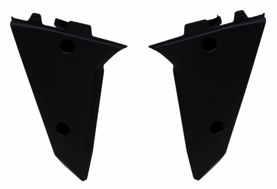 Picture of LOWER RADIATOR SCOOPS 05-07 HU RACETECH CVHSQNRLO05